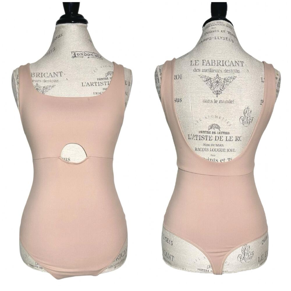 Abercrombie & Fitch | Women | Soft Beige Neutral Cutout Tank Bodysuit | Medium